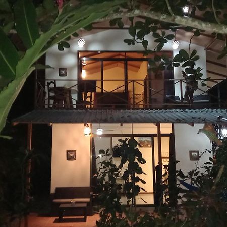 カウイータCasa Martinaアパートメント エクステリア 写真